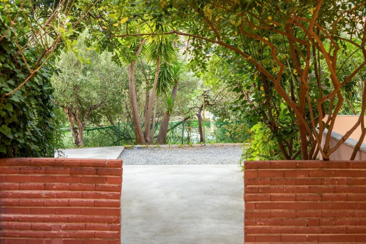 Aphrodite Studios & Apartment Bali  Kültér fotó