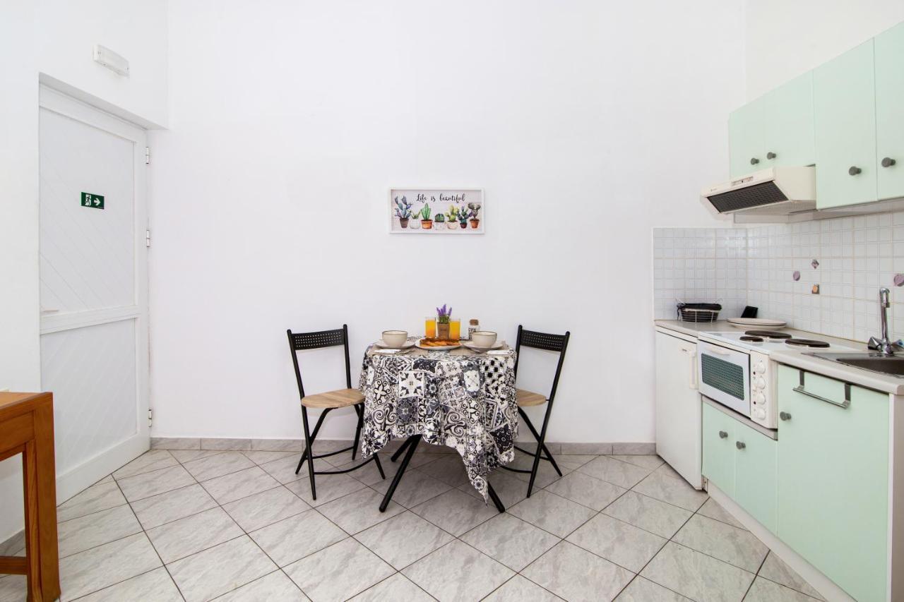 Aphrodite Studios & Apartment Bali  Kültér fotó